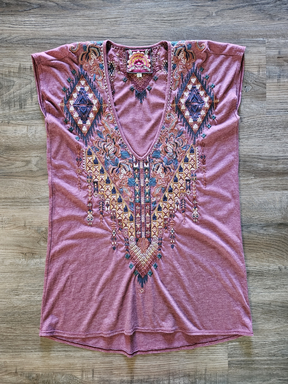 Johnny Was Rose Pink Embroidered Imani Knit Drape V-Neck Tank Tunic